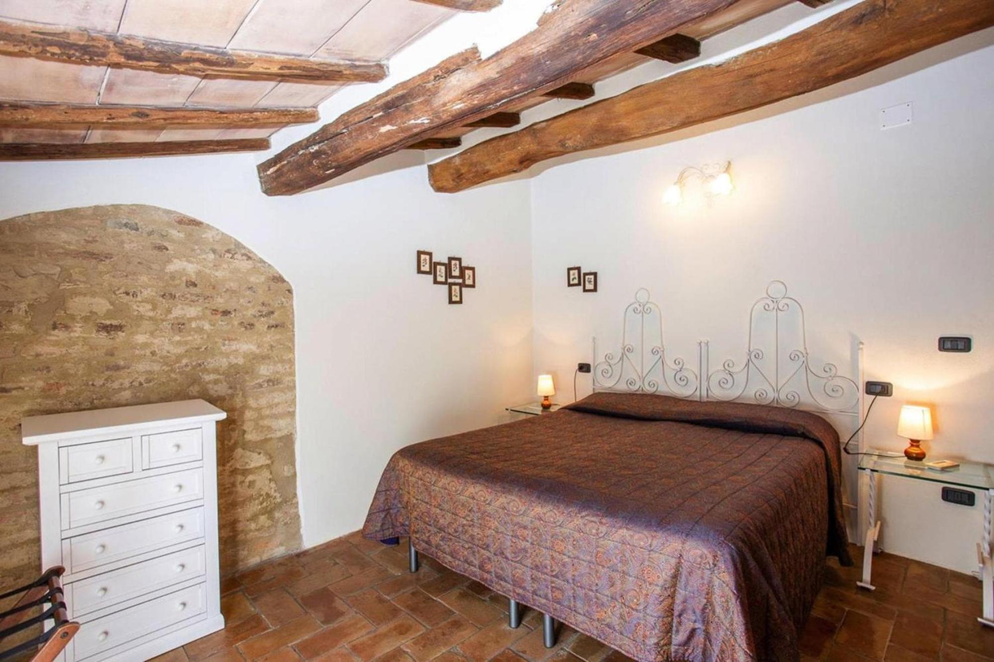 Fattoria Bio Pieve A Salti Montalcino Lägenhet Exteriör bild